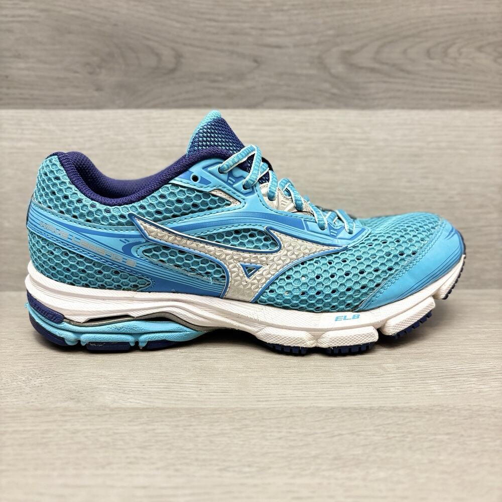 Mizuno Wave 3 Running Shoes